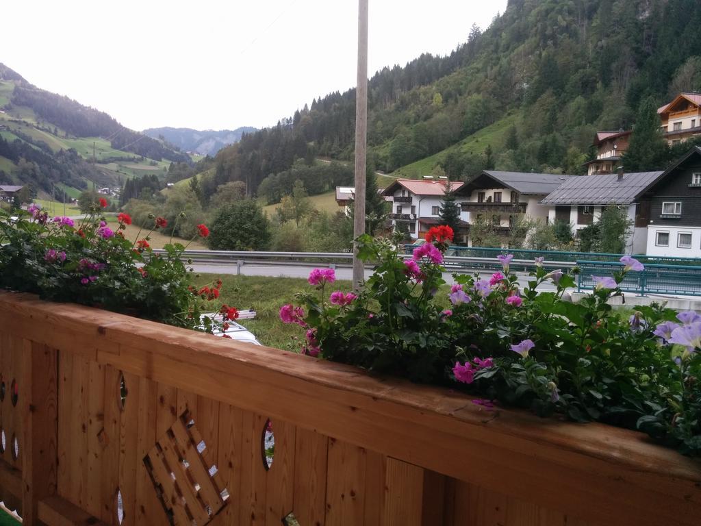 Haus Toferer Lägenhet Grossarl Rum bild